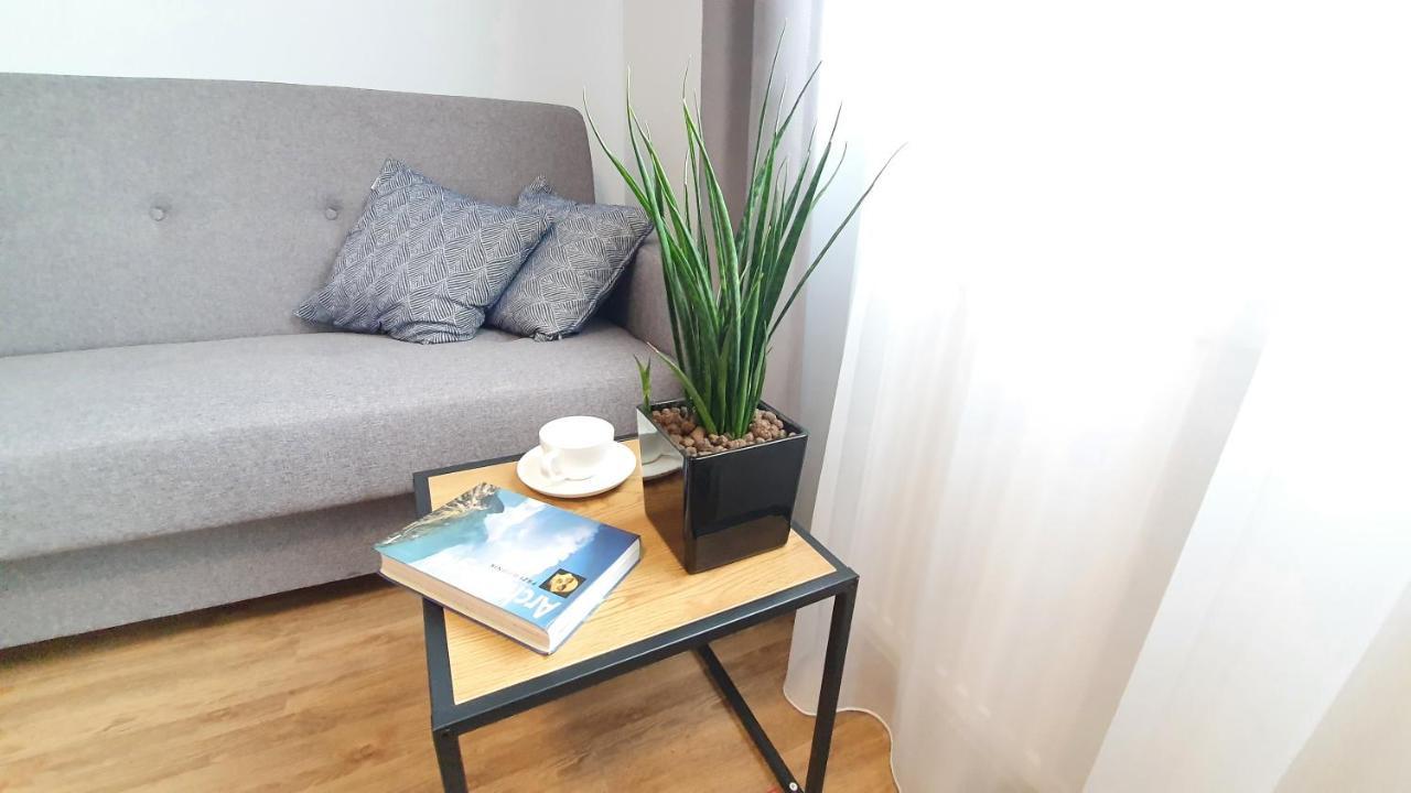 Sleep Port B&B - Bezplatny Parking กดัญสก์ ภายนอก รูปภาพ
