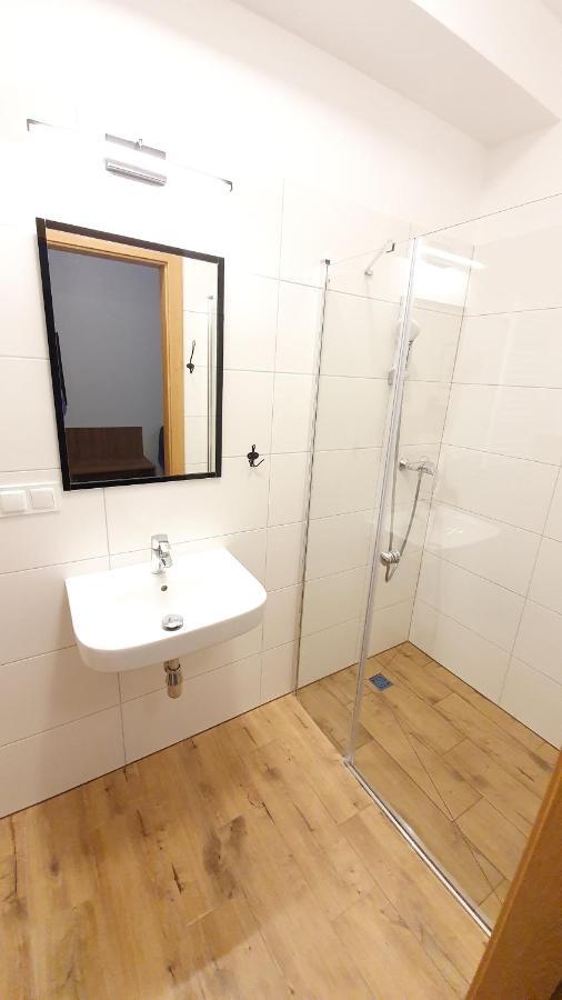 Sleep Port B&B - Bezplatny Parking กดัญสก์ ภายนอก รูปภาพ