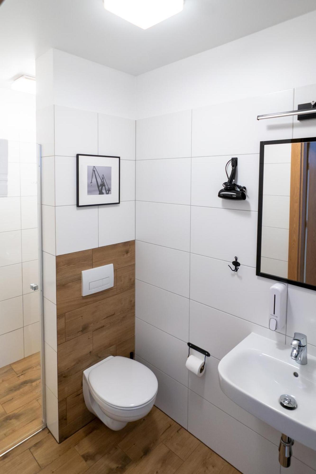 Sleep Port B&B - Bezplatny Parking กดัญสก์ ภายนอก รูปภาพ